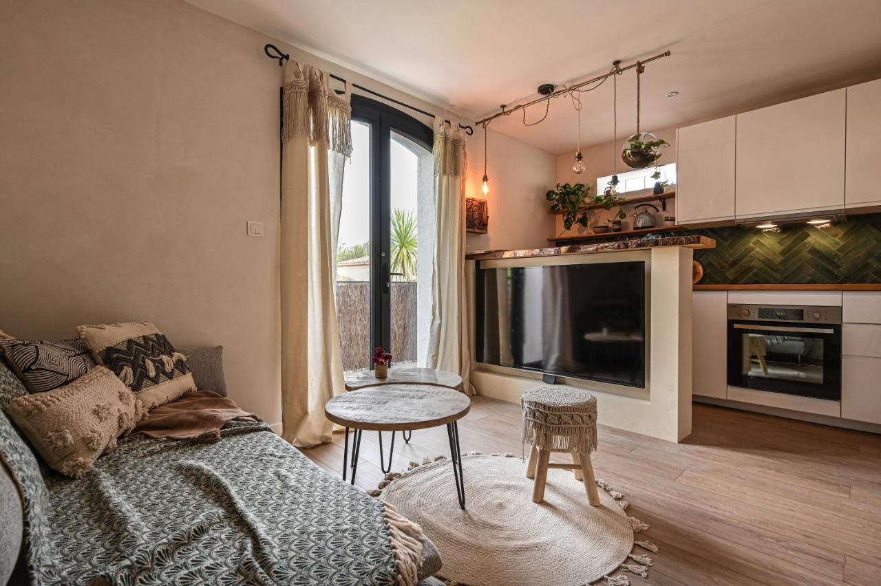 Appartement Retire De La Location Ла-Сьота Экстерьер фото